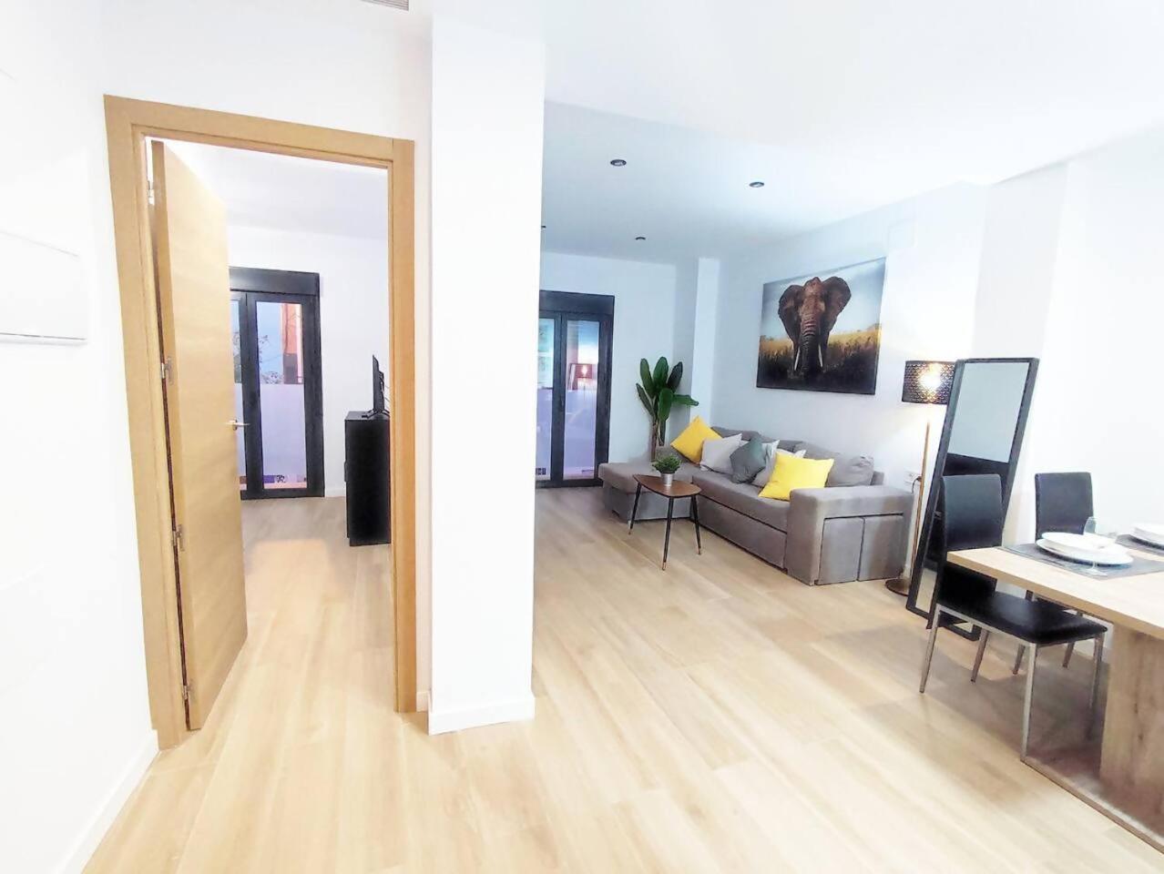 Ohana Home 2 Malaga Bagian luar foto
