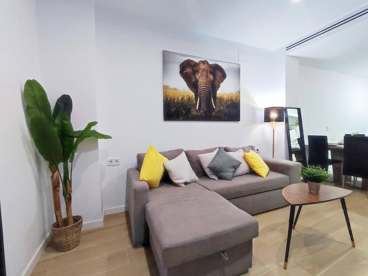 Ohana Home 2 Malaga Bagian luar foto